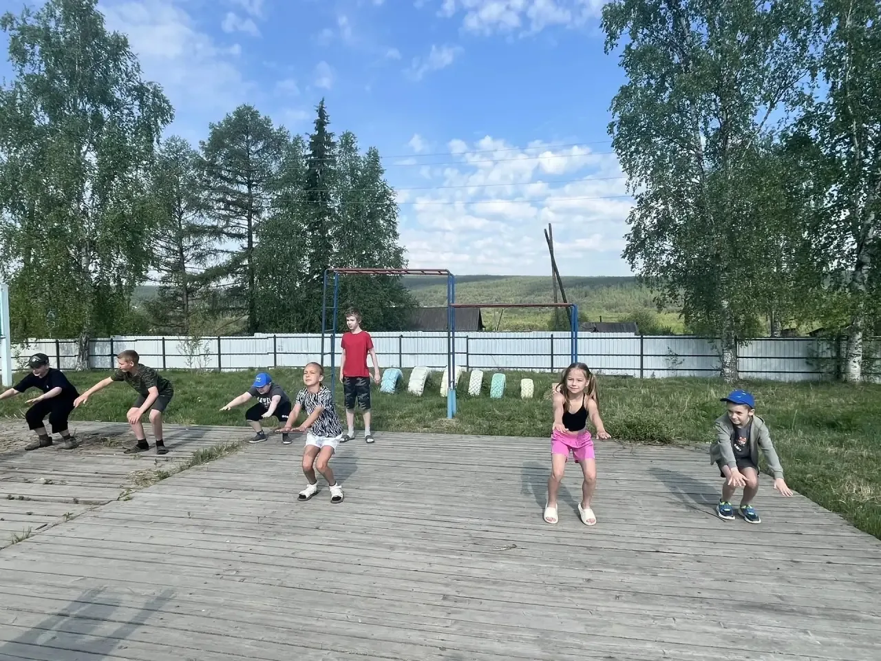 Начал работу летний оздоровительный лагерь на базе МБОУ Южно-Енисейская СОШ. День как о...
