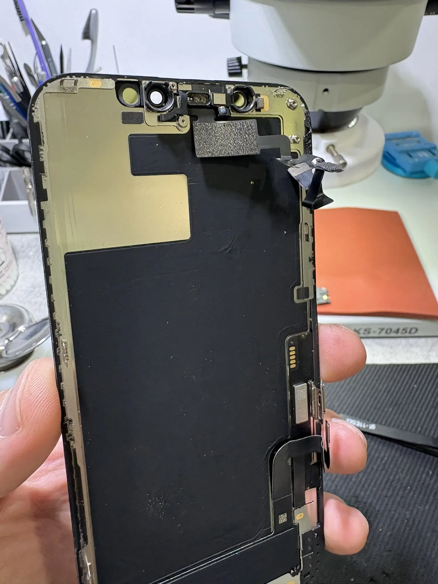 Замена разговорного динамика на iPhone 12 Pro
