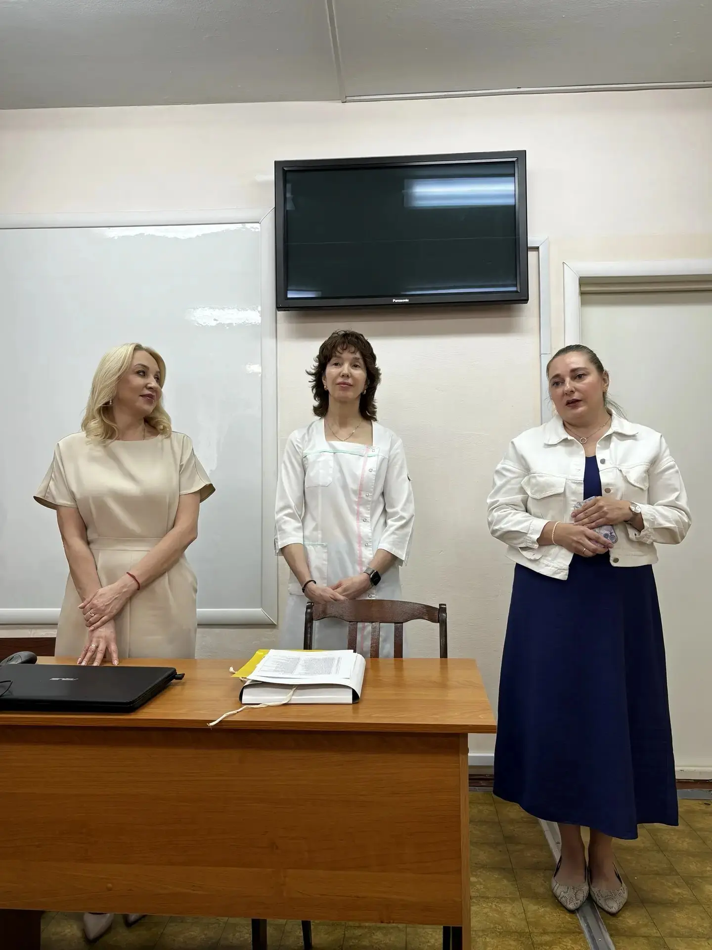 В преддверии профессионального праздника — Дня медицинского работника — в стенах Томской районной бо