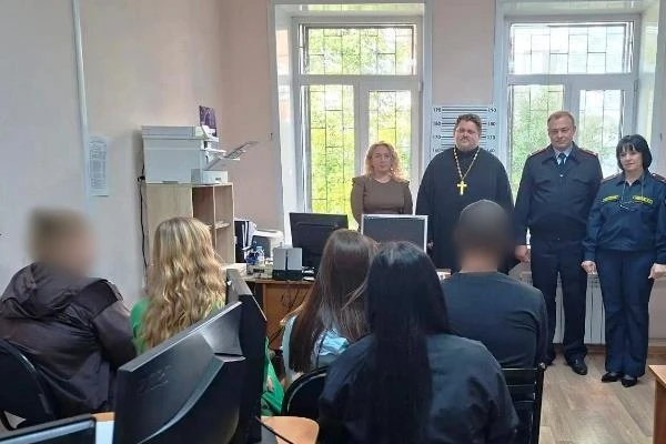 «Сообщи, где торгуют смертью»: в уголовно-исполнительной инспекции прошла профилактичес...