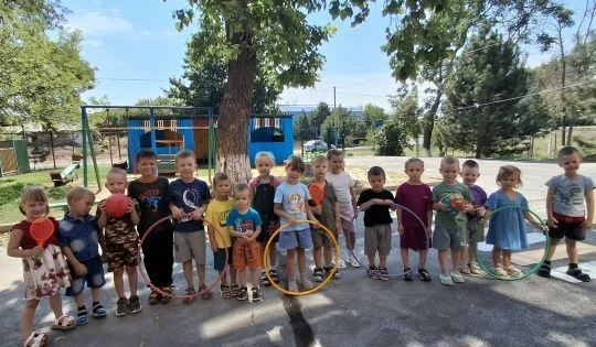 Сегодня в нашем детском саду прошло спортивное развлечение «День Физкультурника». Это п...