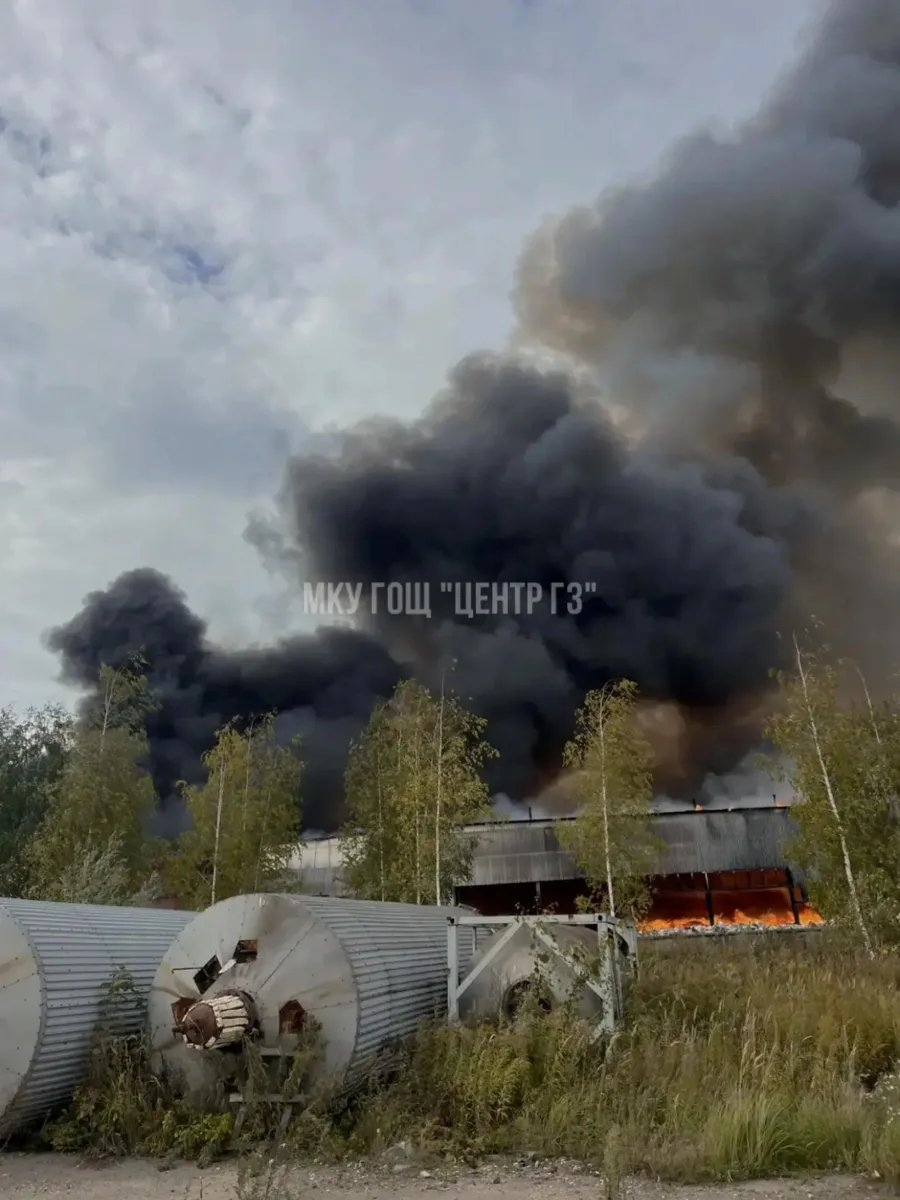 🔥 На мусорной станции в Щёлкове охвачено 5000 кв. метров