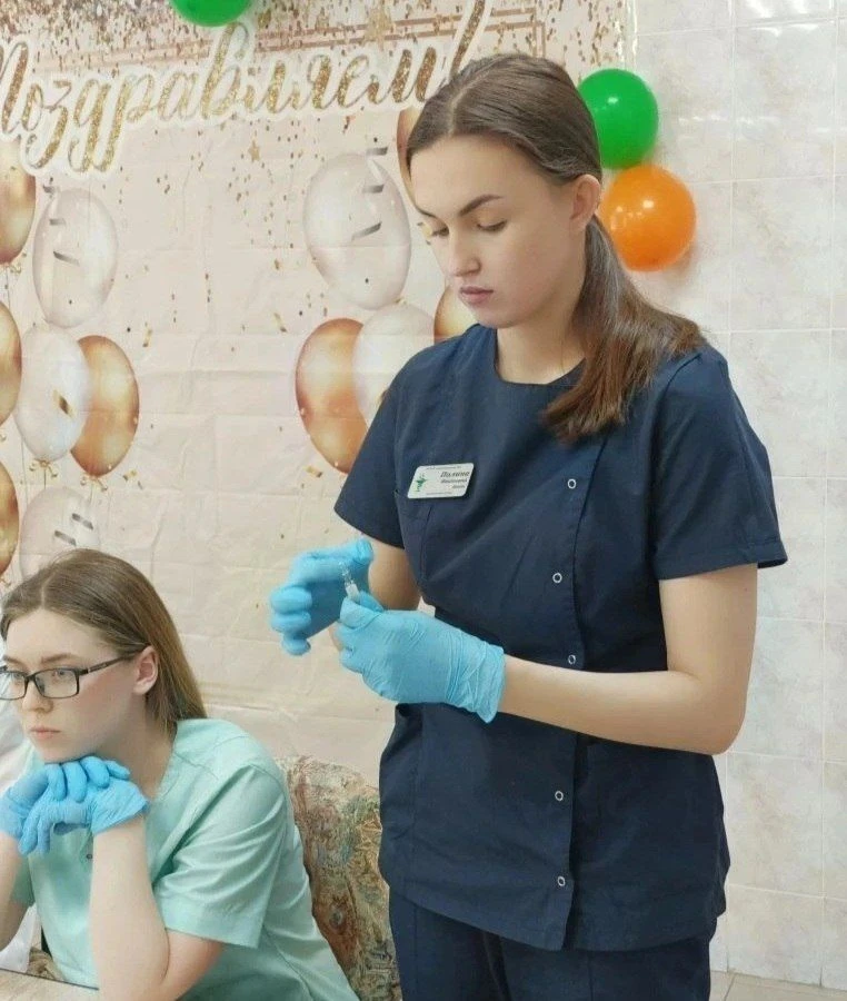 Конкурс профессионального мастерства «Лучший знаток сестринского дела» прошёл в Арсеньевской городск