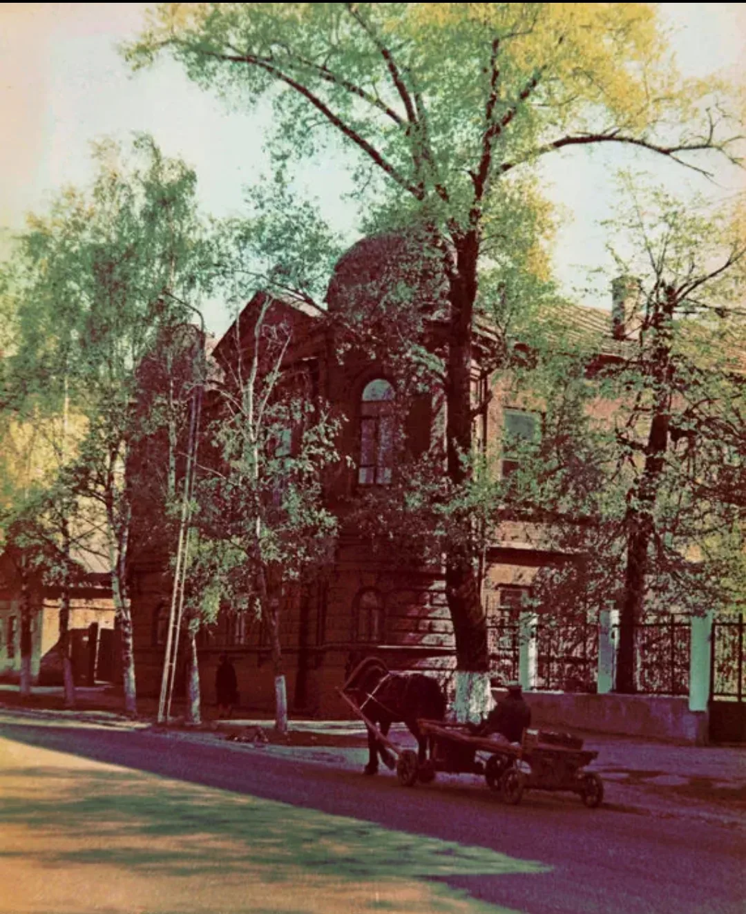 🏛️ Гагарина, 14 (Тубдиспансер)