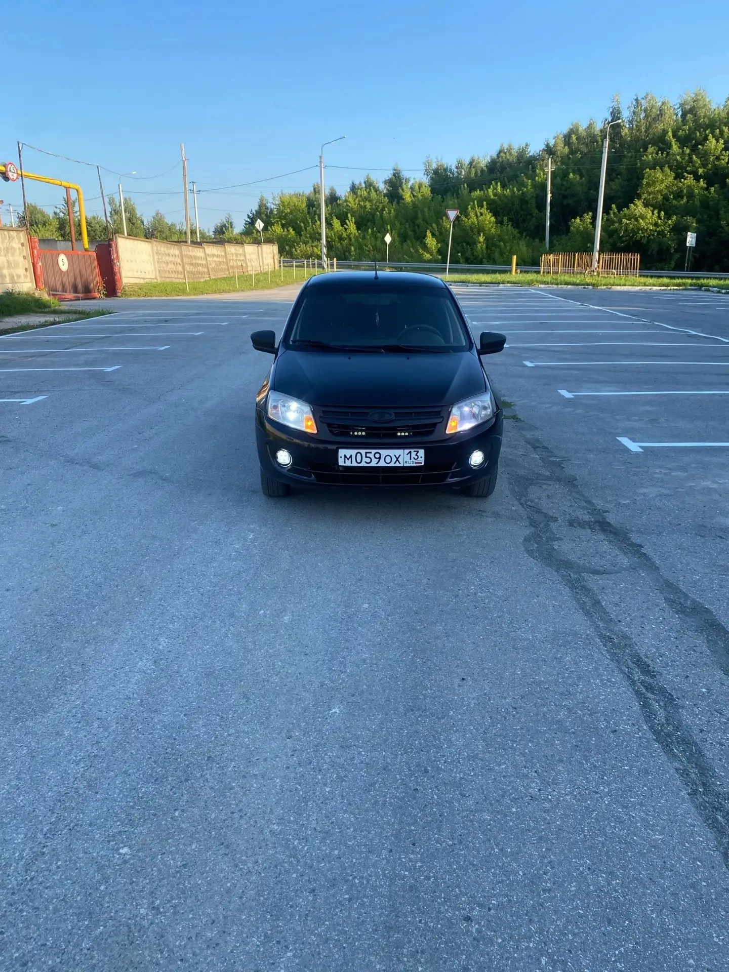 ЛАДА ГРАНТА лифтбек, 2 хоз машина была в одной семье, машина в отличном состоянии для с...