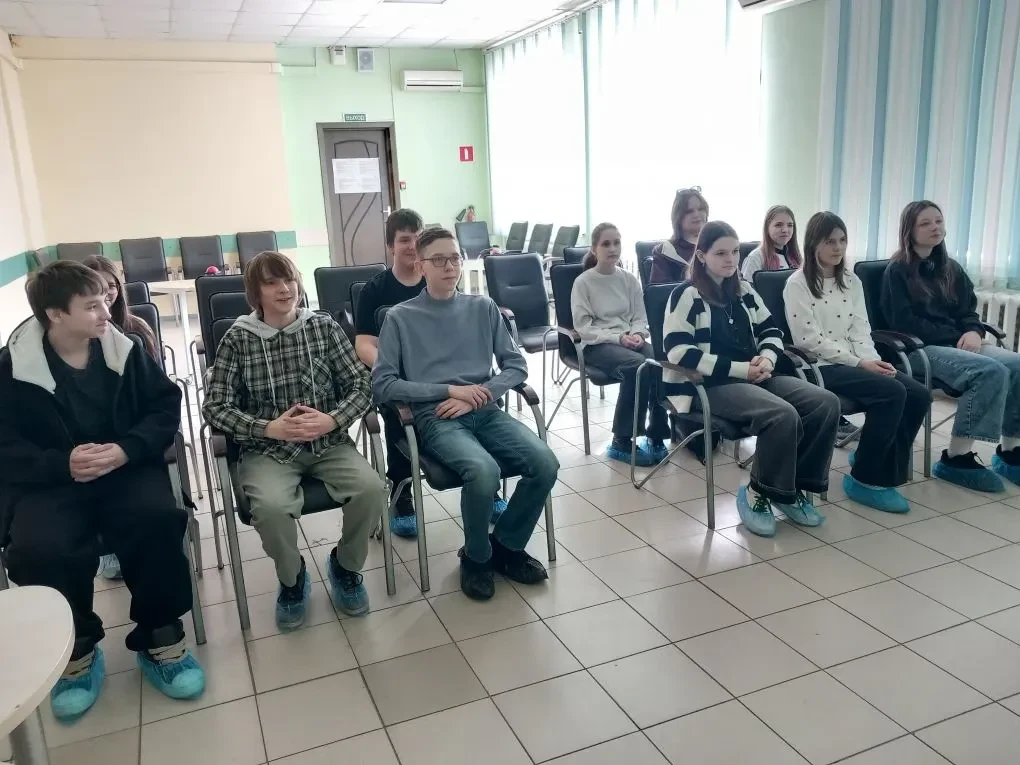 👌Обучающиеся 7 «А» класса вместе с классным руководителем Положенцевой Д.И. в период весенних канику