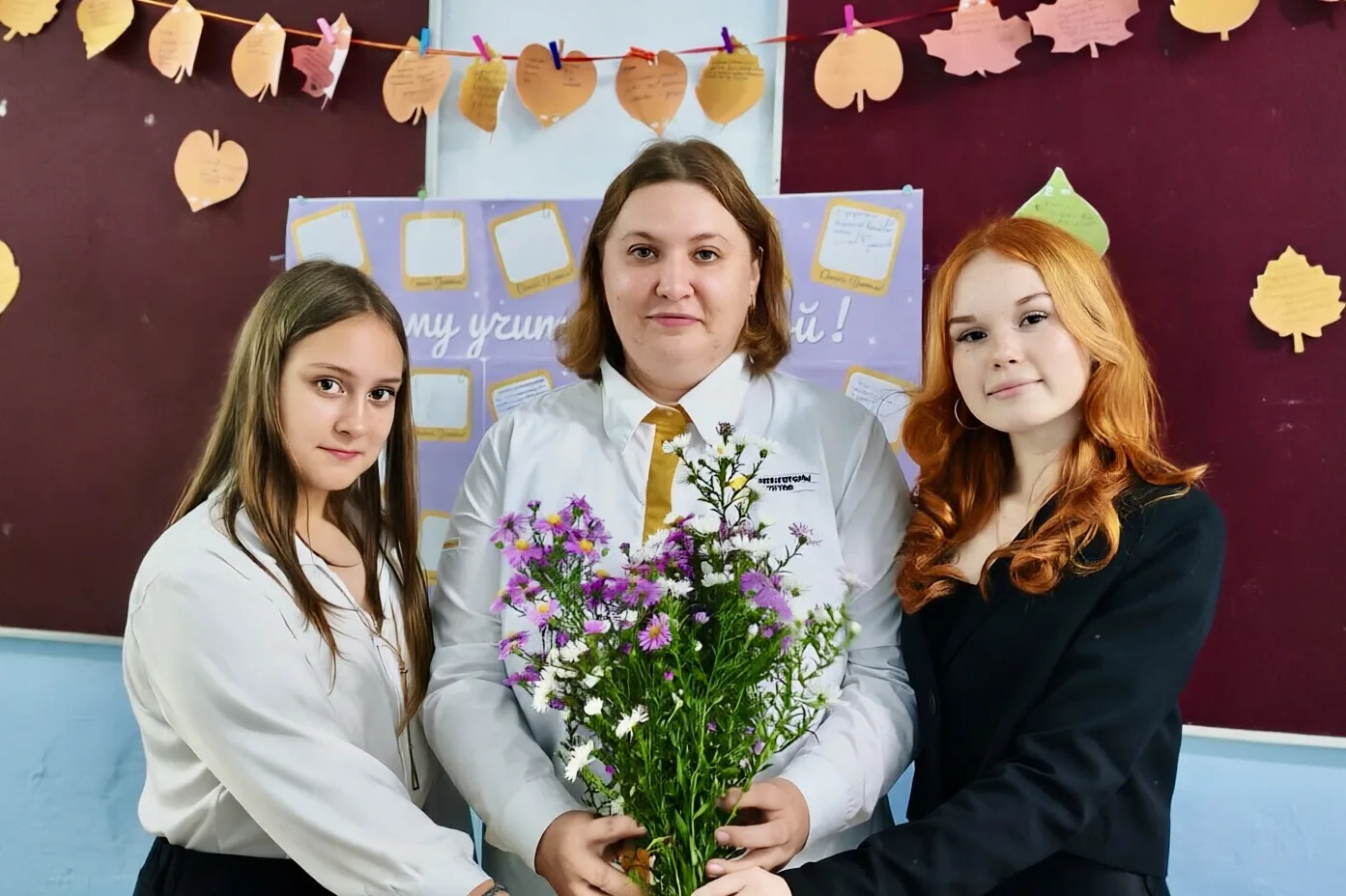 В преддверии Дня учителя «Навигаторы детства» совместно с Движением Первых провели меро...
