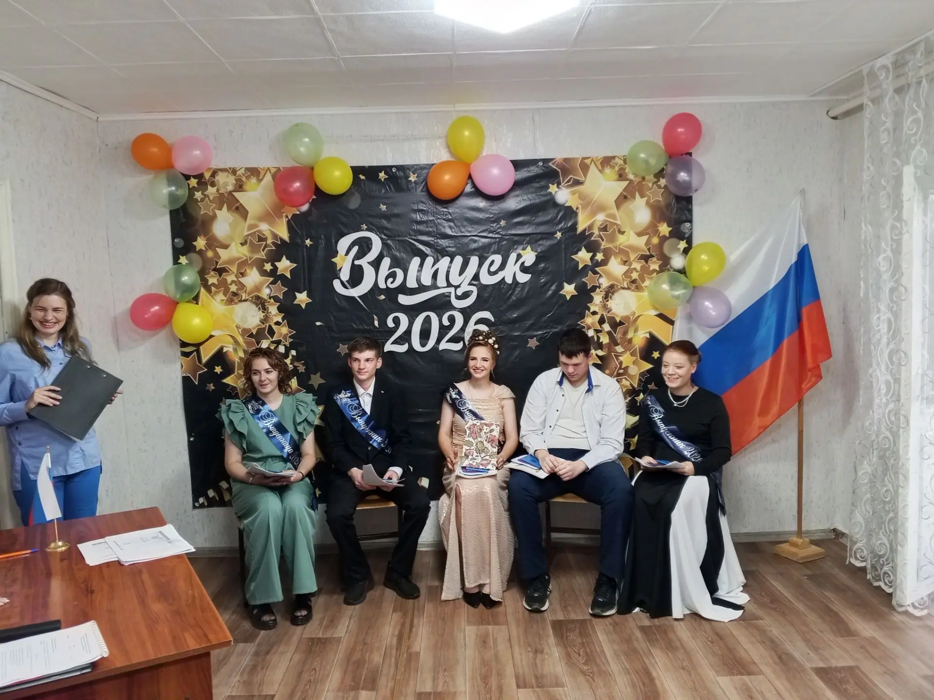 🎓 Последний звонок прозвенел, но впереди — большая жизнь! Вручение аттестатов в Катайгинской школе!