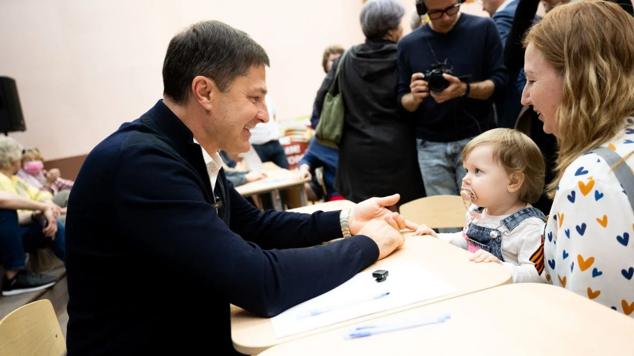 Благоустройство Люберец обсудил с жителями глава муниципалитета  🤝 Глава г.о. Люберцы Владимир Волко