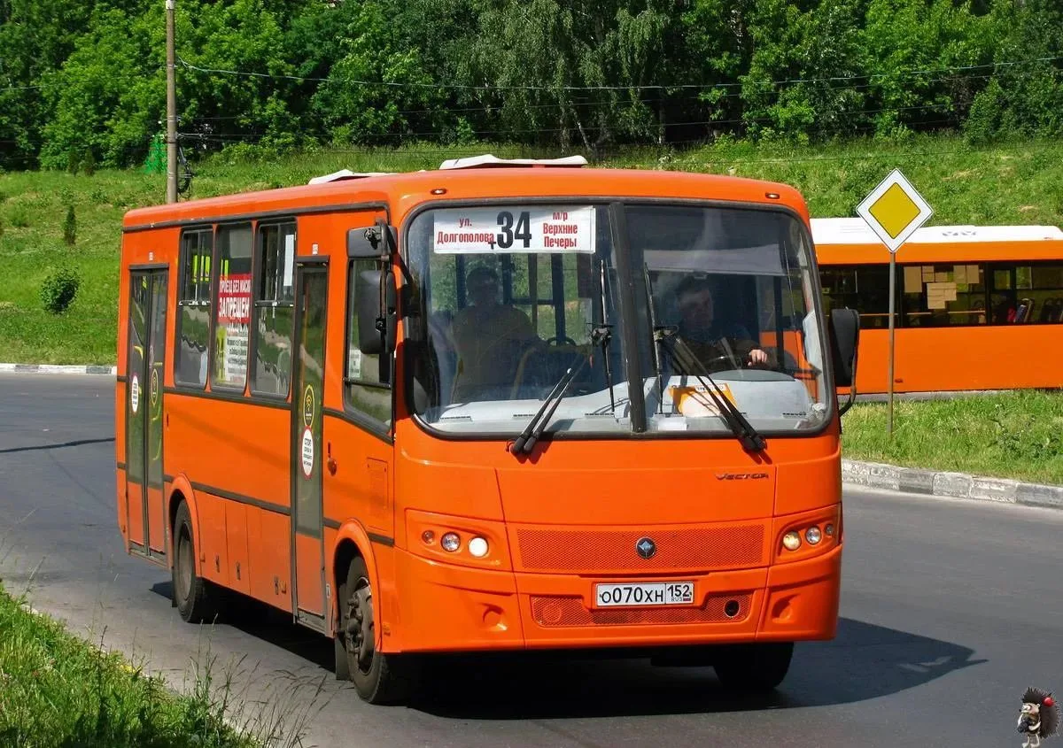 🚌 11-летнюю девочку зажало в дверях автобуса в Нижнем Новгороде.