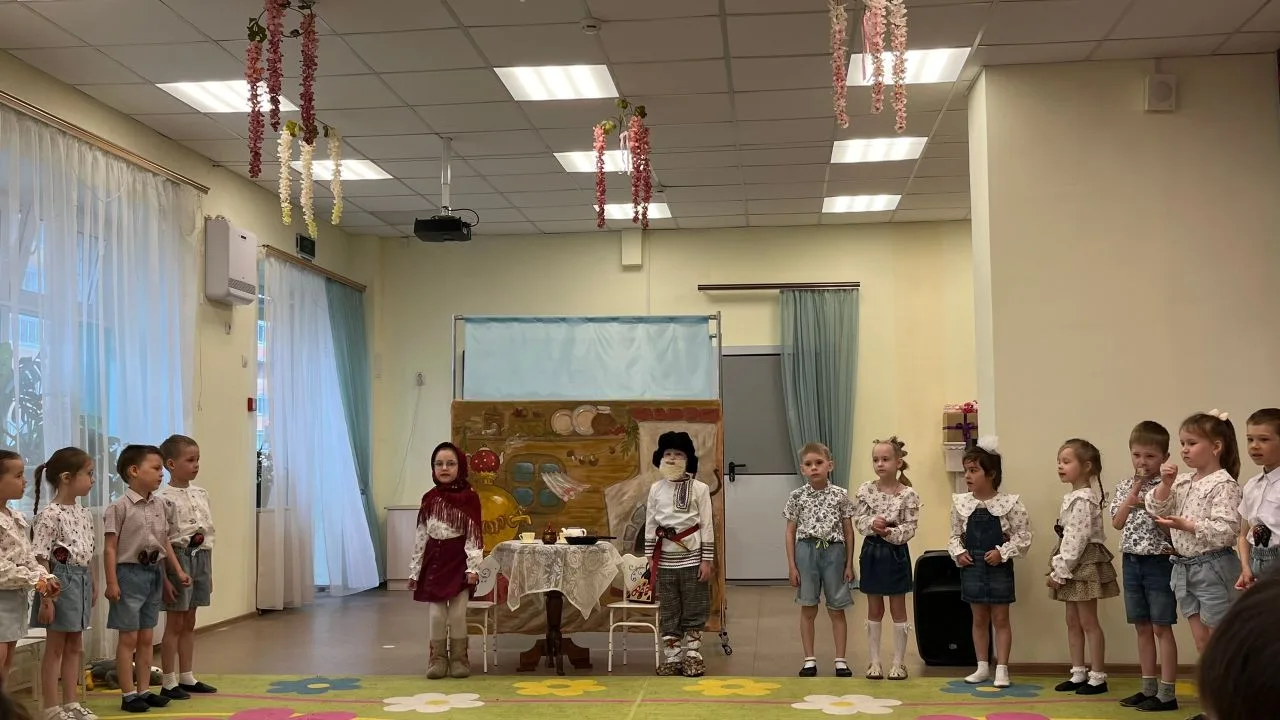 За ступенькою ступенька- будет лесенка,