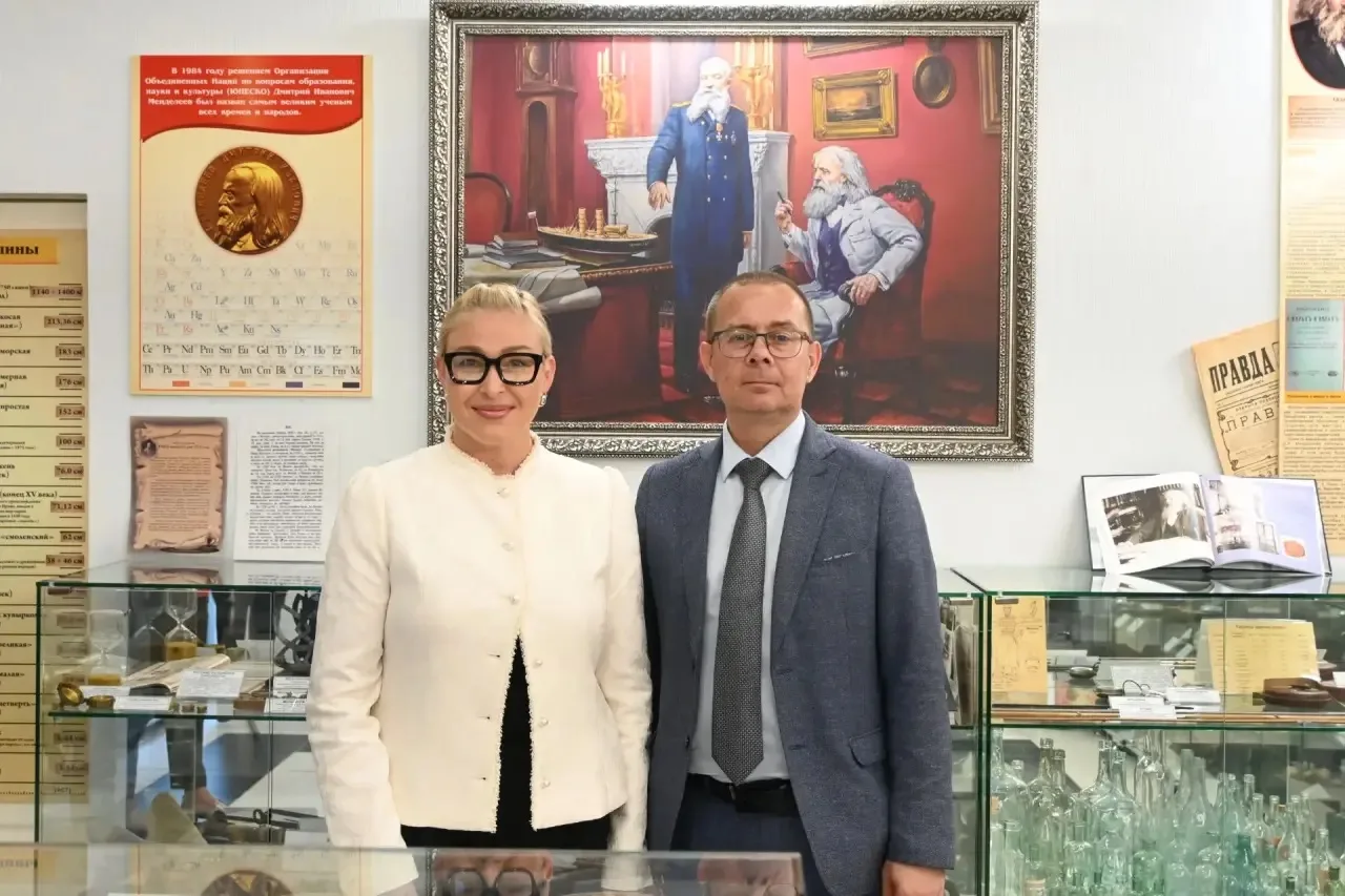 Кировский ЦСМ и ВТПП: конструктивный диалог и взаимный интерес 🤝

Сегодня в Кировском ЦСМ с деловым