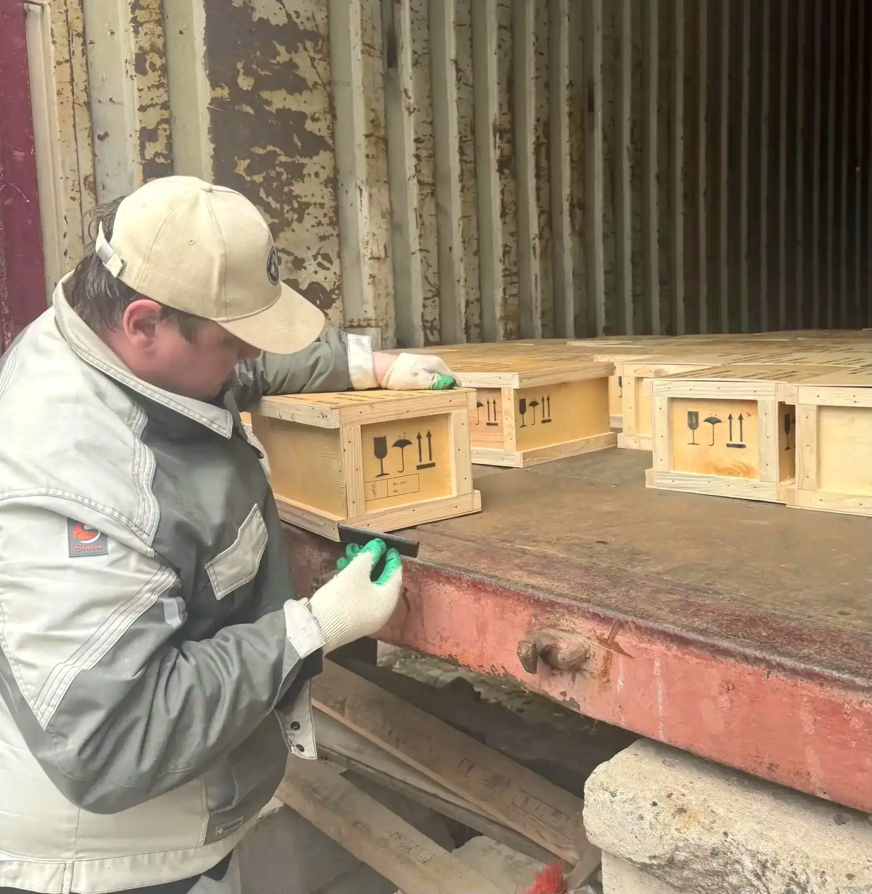 📦 Сотрудники ФКП РФО провели обеззараживание деревянной тары