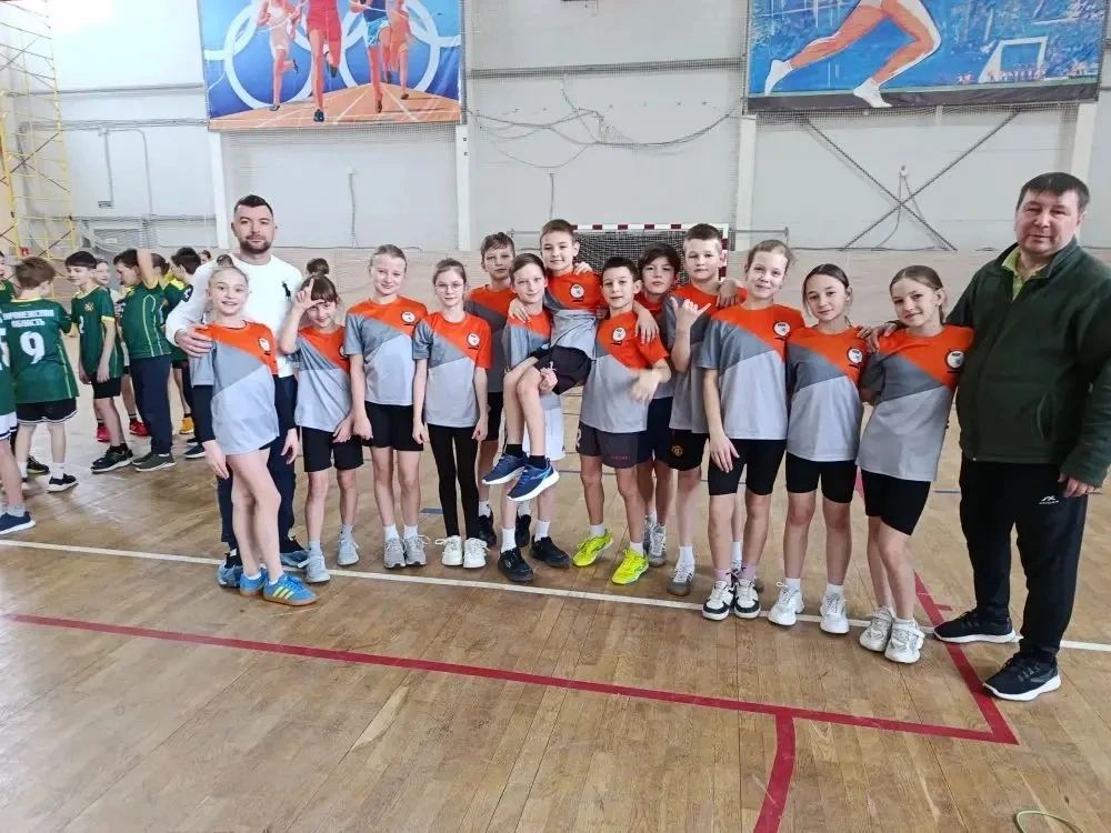 🏃‍♀️🤸‍♂️Команда начальных классов нашей гимназии одержала победу в муниципальных соревнованиях «Весë