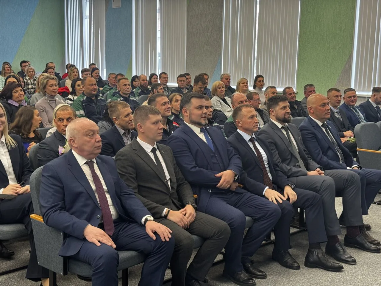 ДЕНЬ ХИМИКА: награды для лучших   На АНОФ-2 состоялось торжественное собрание, посвященное Дню Химик