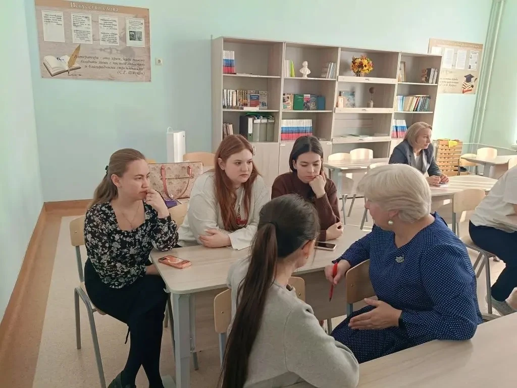 19 февраля 2026 года в  МАОУ "Лицей № 161" проведён практический семинар по теме «Кейс-клуб «Школа в