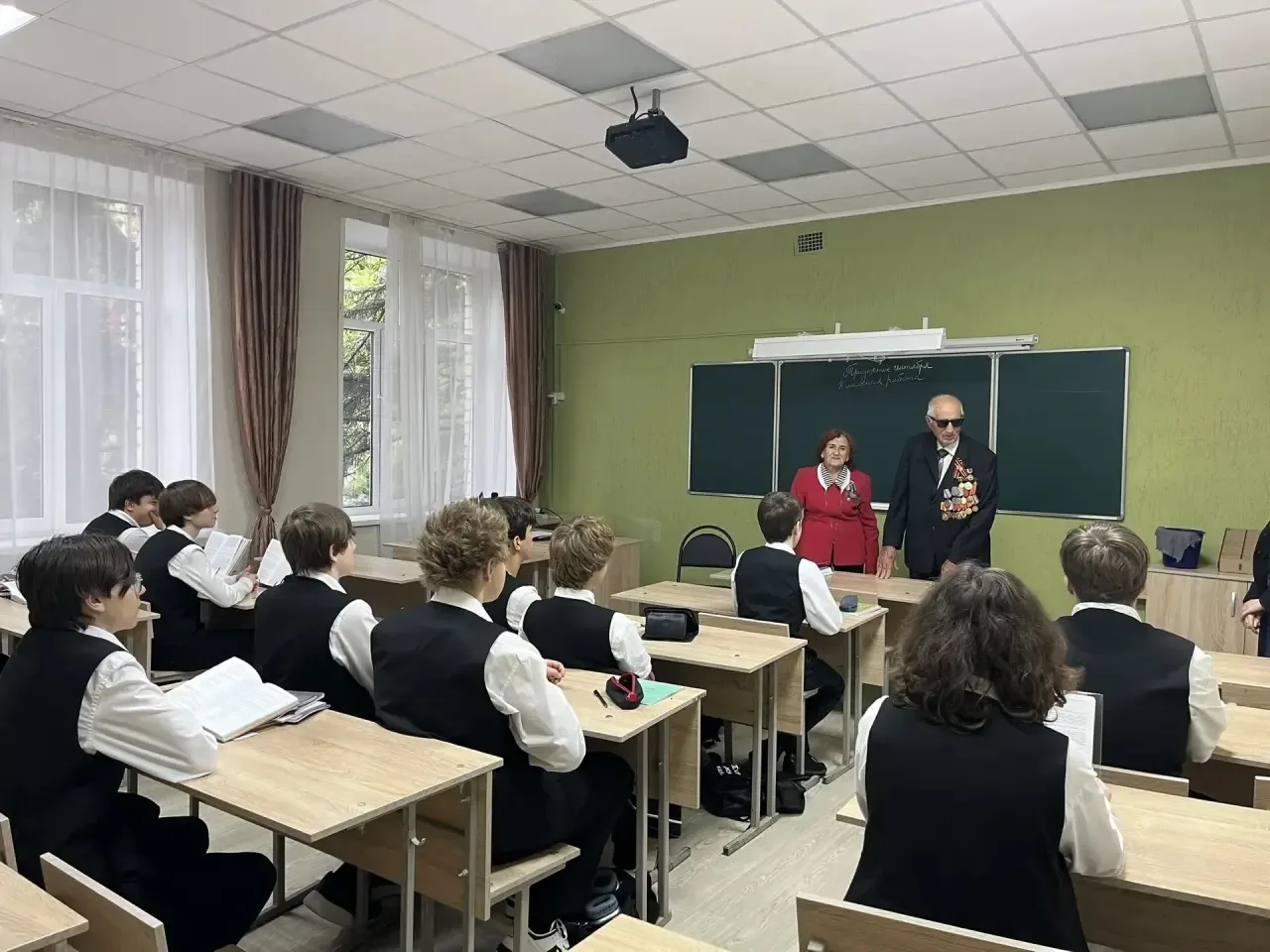 Сегодня в нашей школе состоялось по-настоящему трогательное событие. В гостях у ребят п...