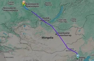 ⚡️САМОЛЁТ ИЗ ПЕКИНА В МАНЧЕСТЕР ЭКСТРЕННО СЕЛ В КРАСНОЯРСКЕ — на борту больше 230 человек.
