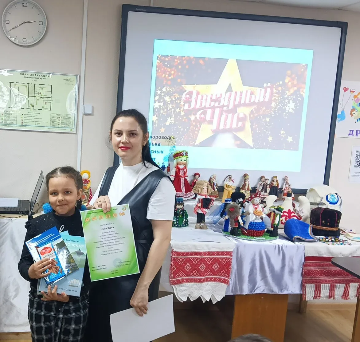 В едином хороводе талантов!
⁣
В эту субботу, 16 мая, в Макаровском краеведческом музее царила творче
