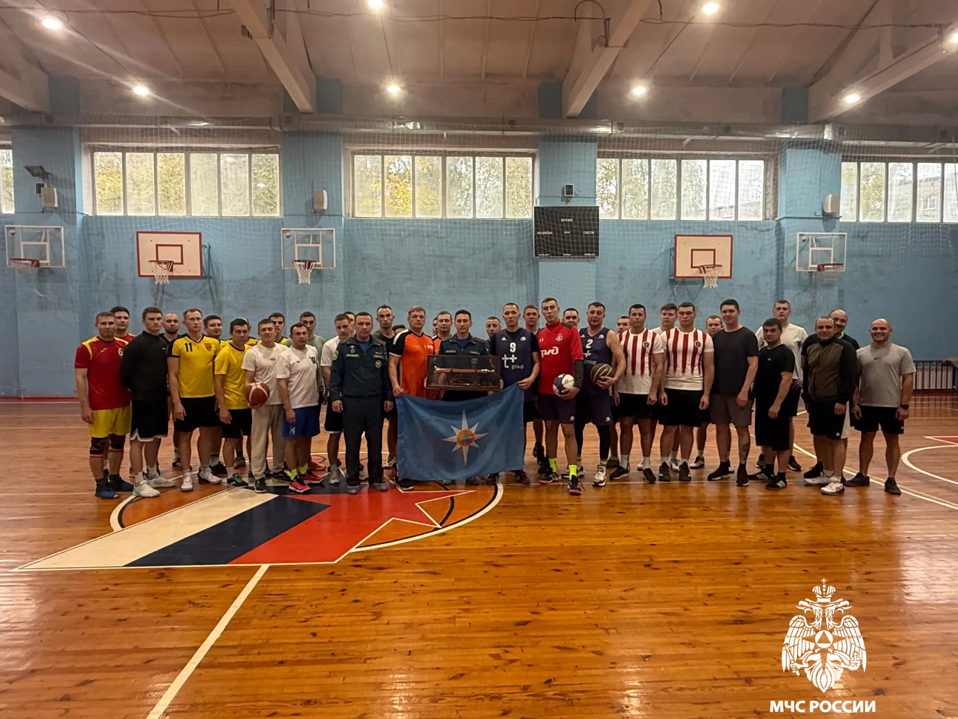 🏆Команда 6 пожарно-спасательной части выиграла финальную игру по баскетболу 3х3