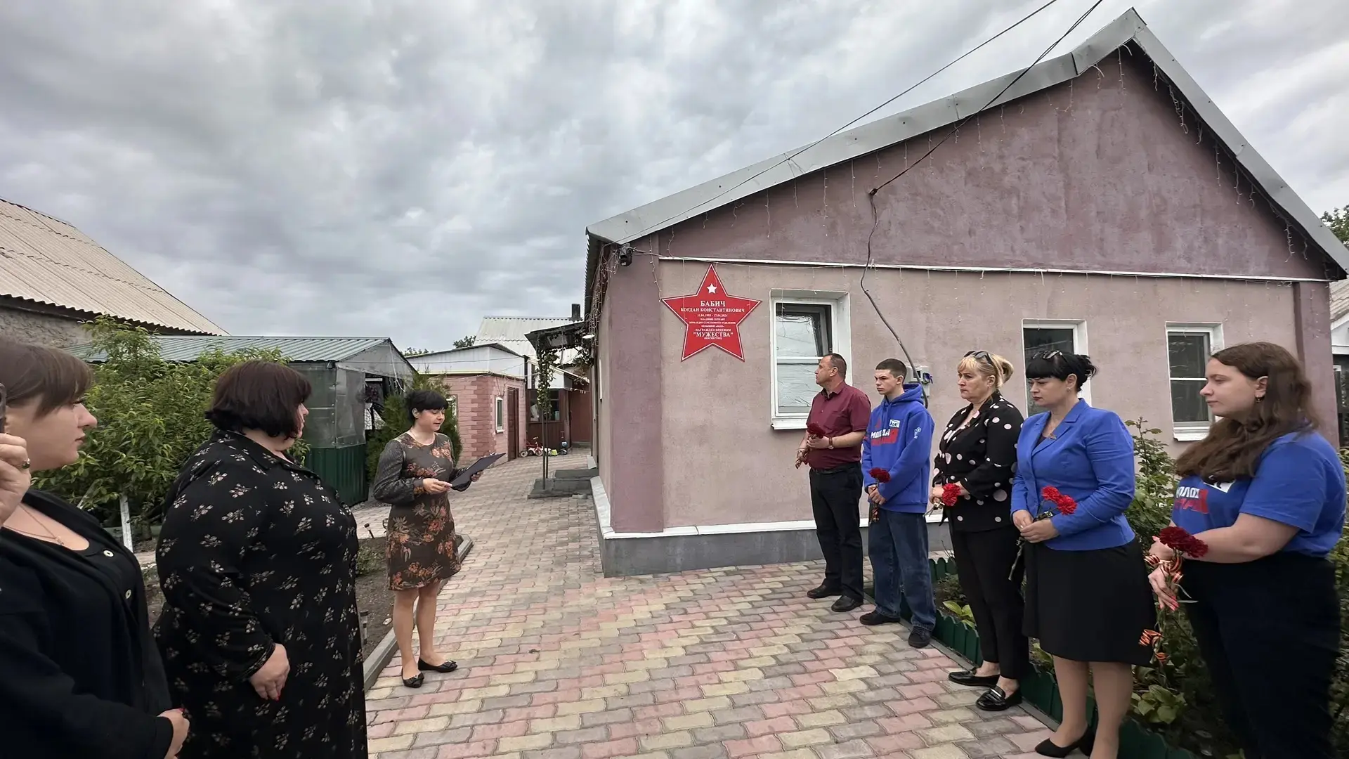 27 мая на поселке Пелагеевка состоялось знаковое событие — открытие «Звезды Героя» в па...