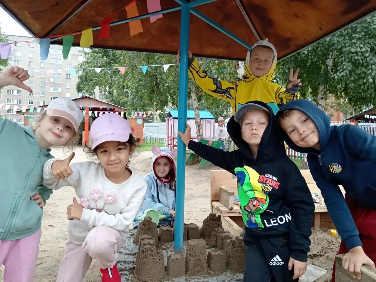 Песочное королевство: или как прошёл наш День игр с песком🏰✨