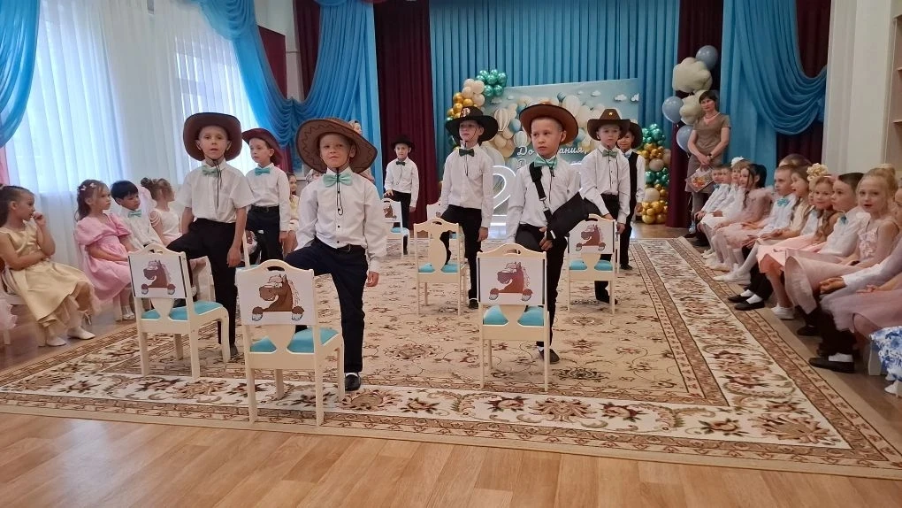 🔔 26 мая в группе "Почемучки" состоялся выпускной.  В детском саду «Уникум» – это самый трогательный