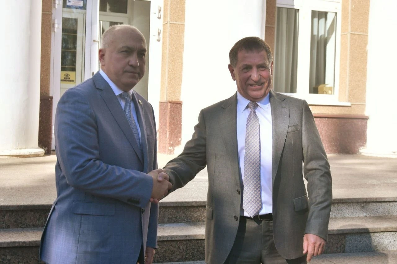 Мэром Азнакаево и главой Азнакаевского района, как и предсказывали источники БИЗНЕС Onl...