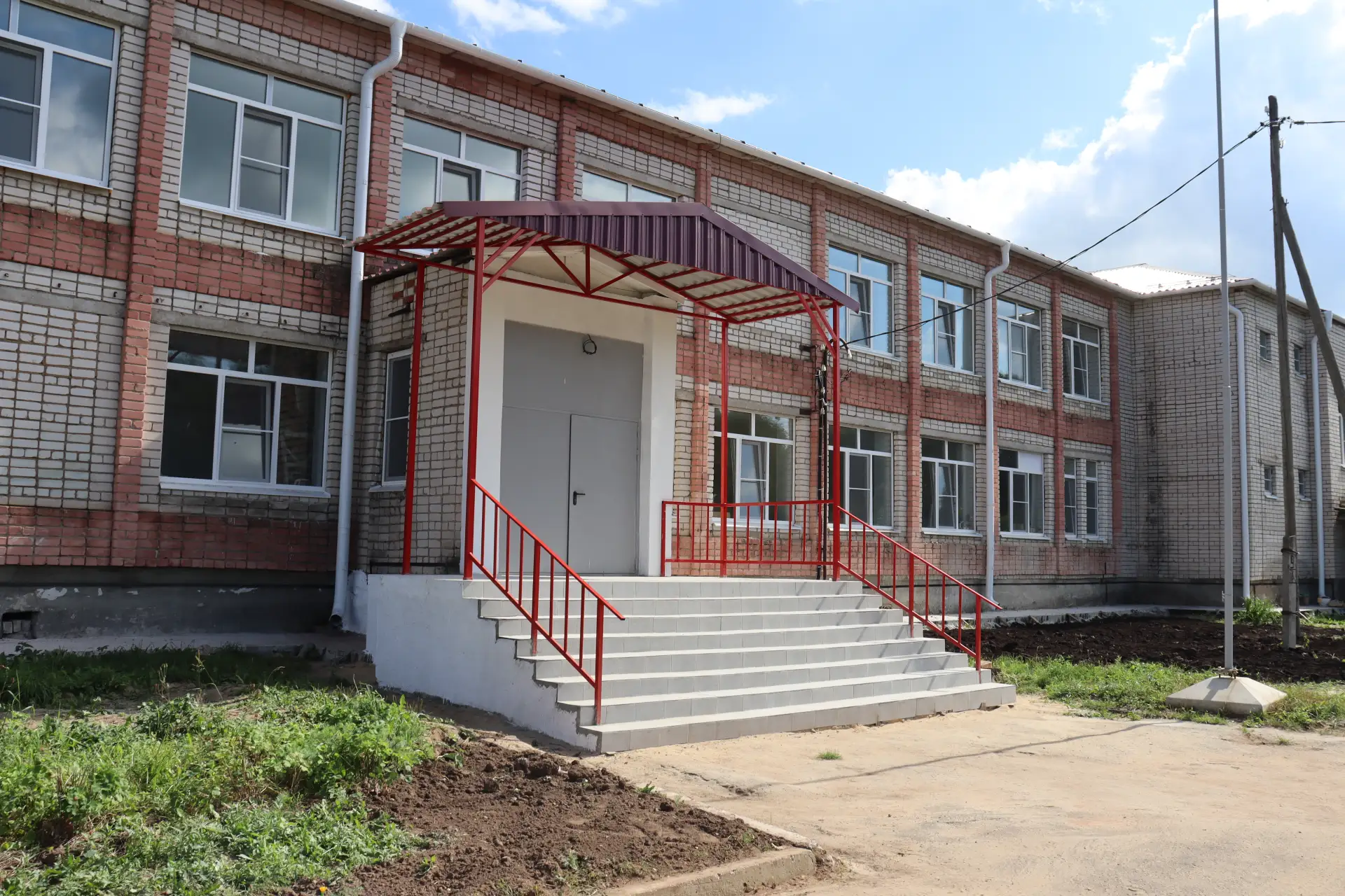 🏫В общеобразовательных учреждениях Параньгинского района завершается капремонт

Министр образования