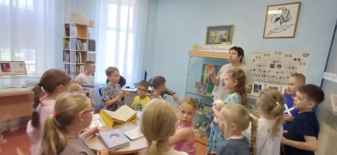 📅 8 июня. День восьмой: Путешествие в прошлое и забота о будущем!

Восьмой день лагерной смены прол