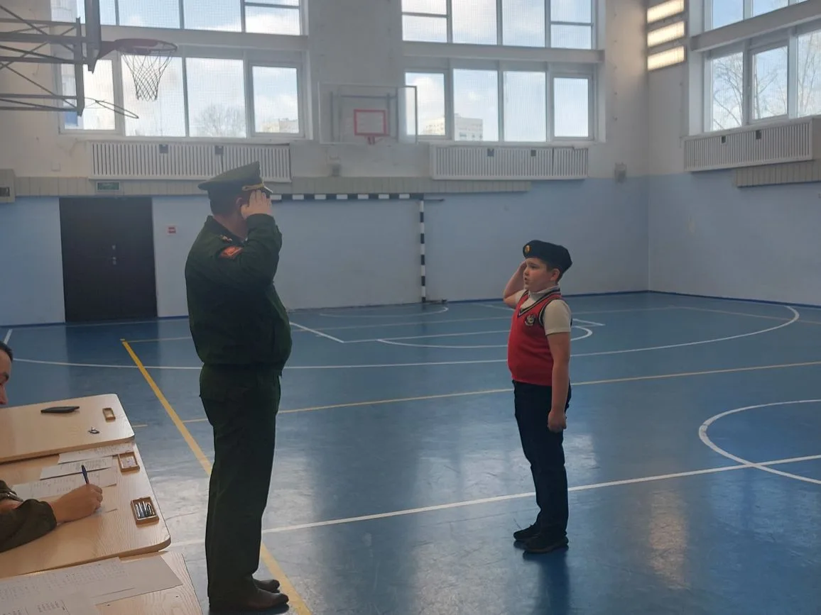 📍В преддверии Дня защитника Отечества в нашей школе по традиции состоялся Смотр строя и песни для 4-