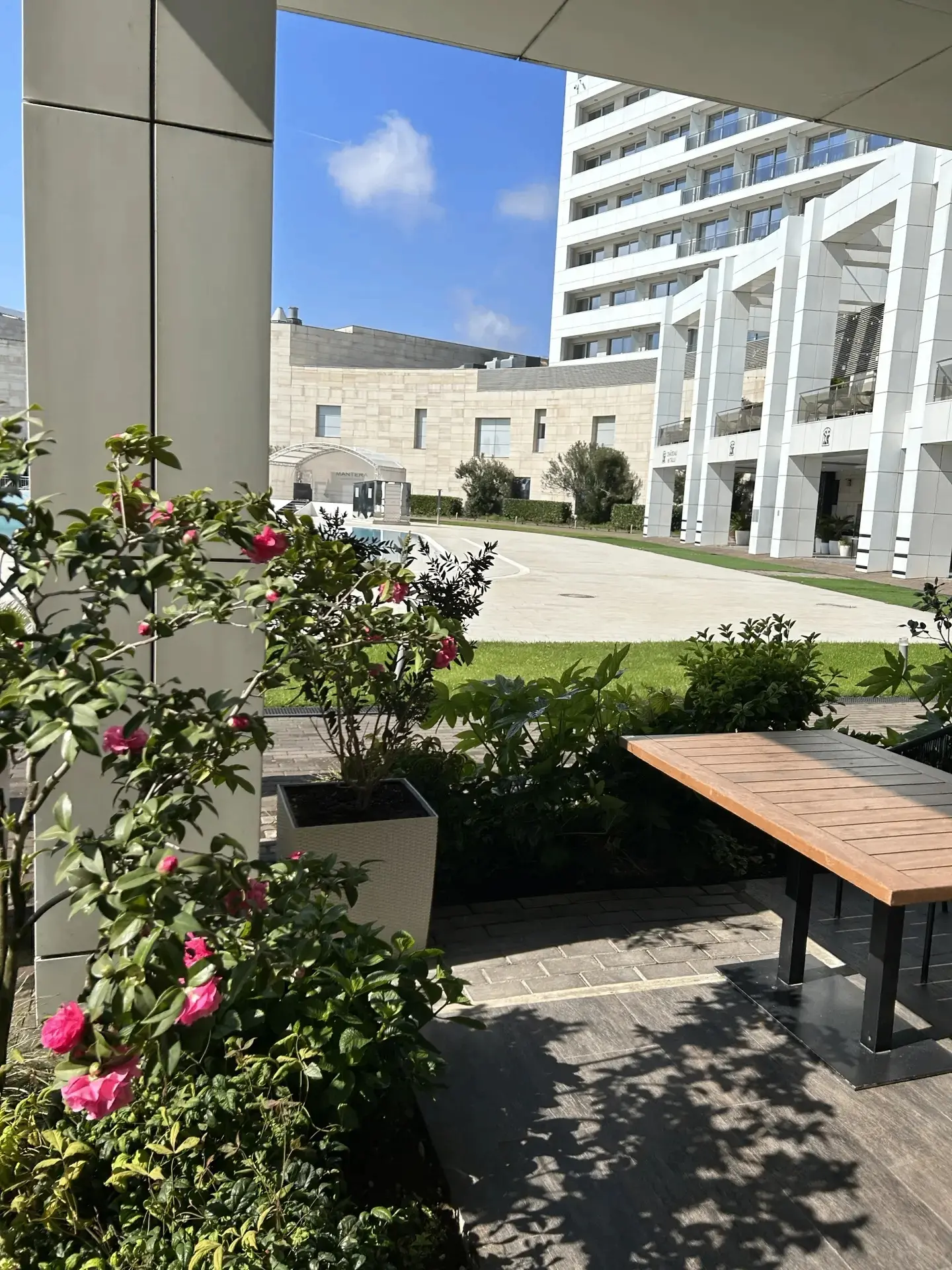 Отель в Сочи высокого уровня 🔥
📍Mantera Resort & Congress 5*

✅Находится в районе Олимпийского пар