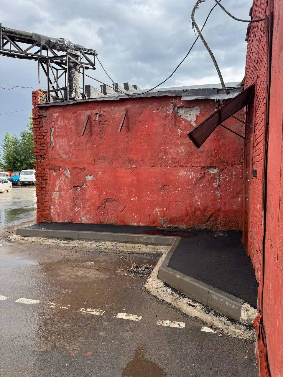 Устройство отмостки для производственного помещения в Амурском посёлке.