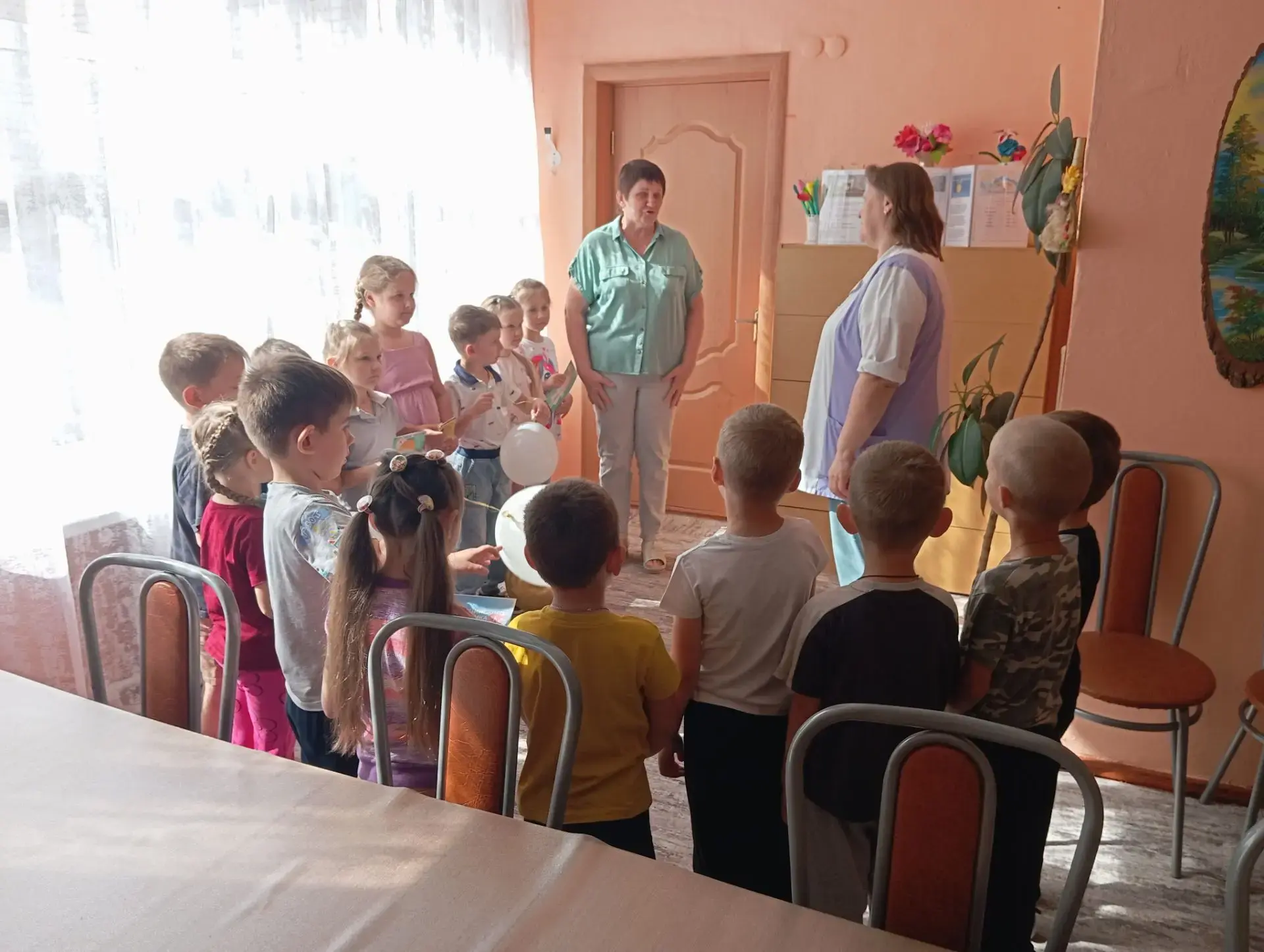 День медицинского работника!

В третье воскресенье июня мы поздравляем медицинских работников с проф