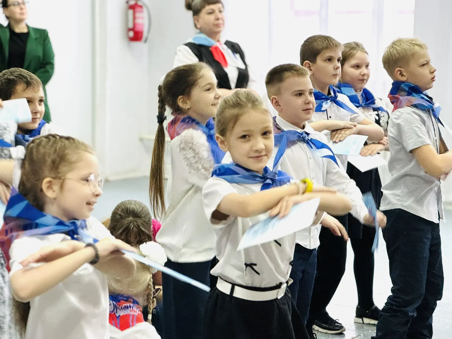 🏫 В нашей гимназии — пополнение в рядах «Орлят России»!  Сегодня состоялась торжественная церемония 