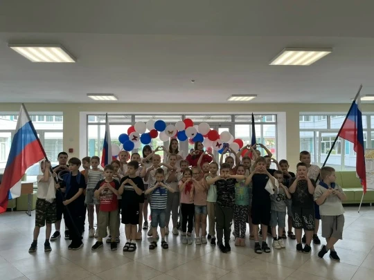 🇷🇺 День России в летнем лагере «Солнечный»! 🇷🇺

✨Сегодня в нашем летнем лагере «Солнечный» прошл
