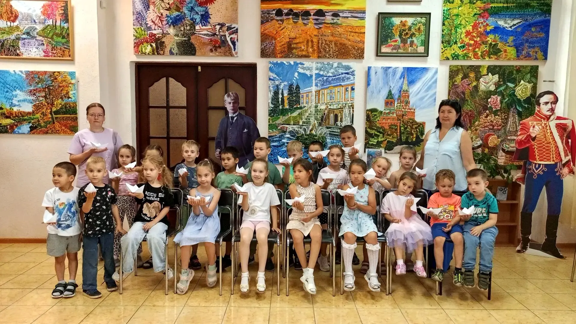 #Мероприятие@biblio_ufa
Чтобы небо всегда оставалось мирным: в Уфе почтили память детей Донбасса

В 