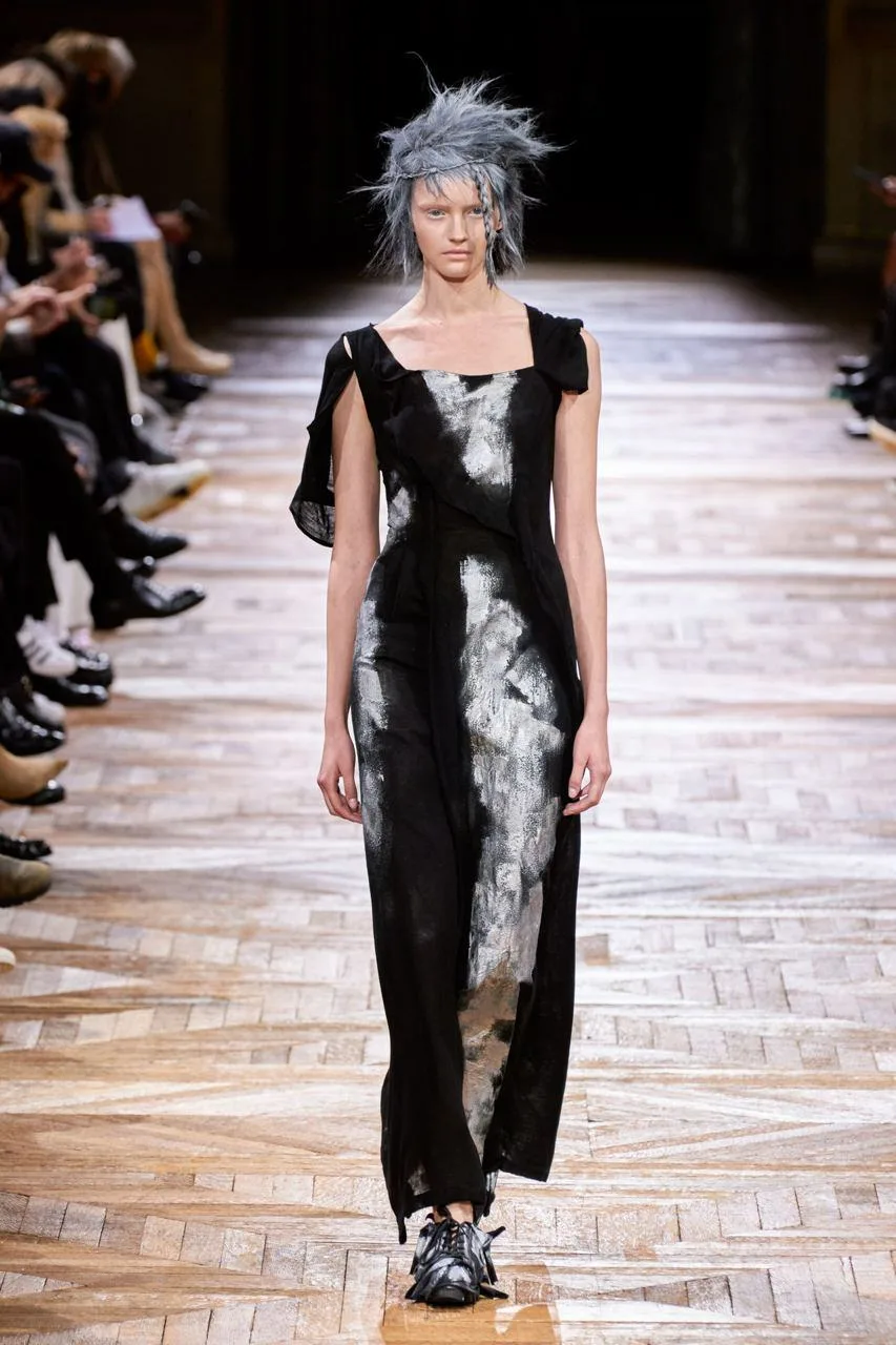 Вареный лен костюмно-плательный с хаотичным нанесением (под серебро), Ralph Lauren. 🫶