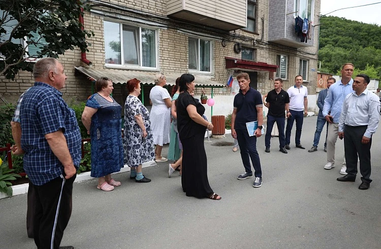 🏡 Новые благоустроенные дворы появляются в Находке благодаря ТОСам

Жители Находки продолжают благо
