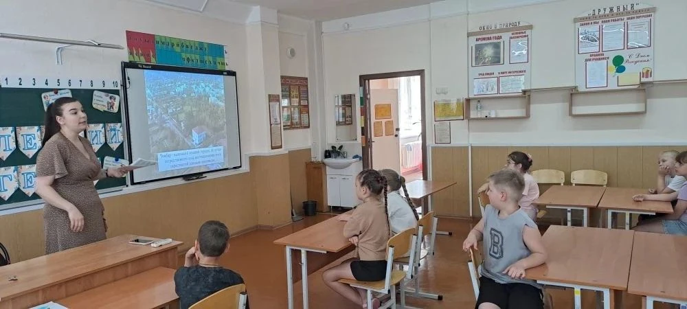 Познавательное мероприятие ко дню рождения В. Г. Белинского 🎉Сегодня в нашем пришкольном лагере про