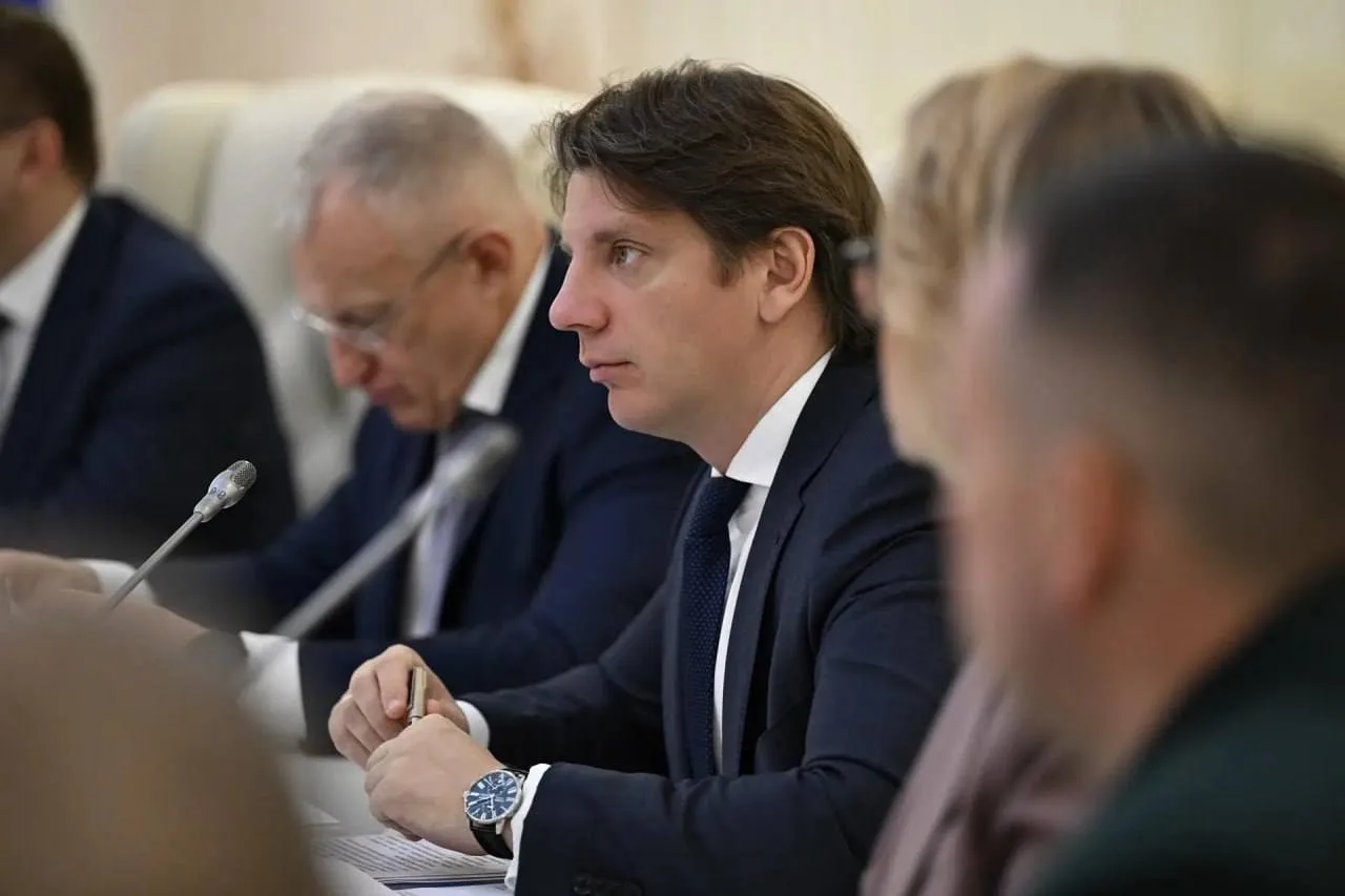 🤝 Ленобласть расширяет сотрудничество с Беларусью в сфере ЖКХ