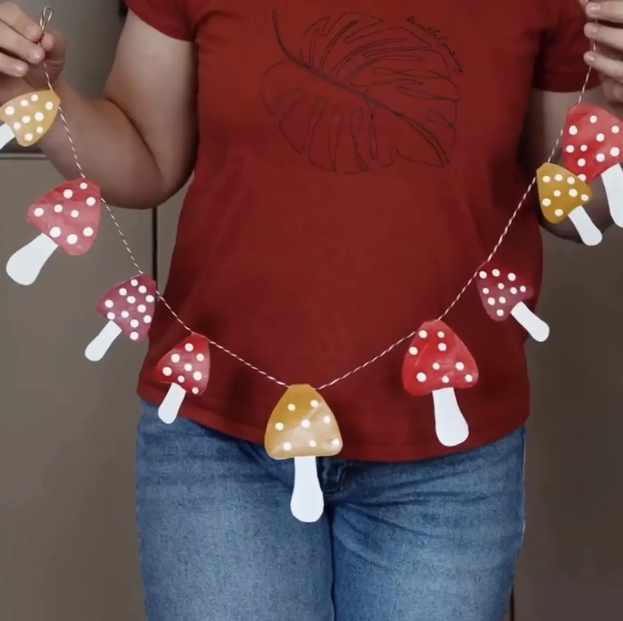 Делаем осеннюю гирлянду🍄