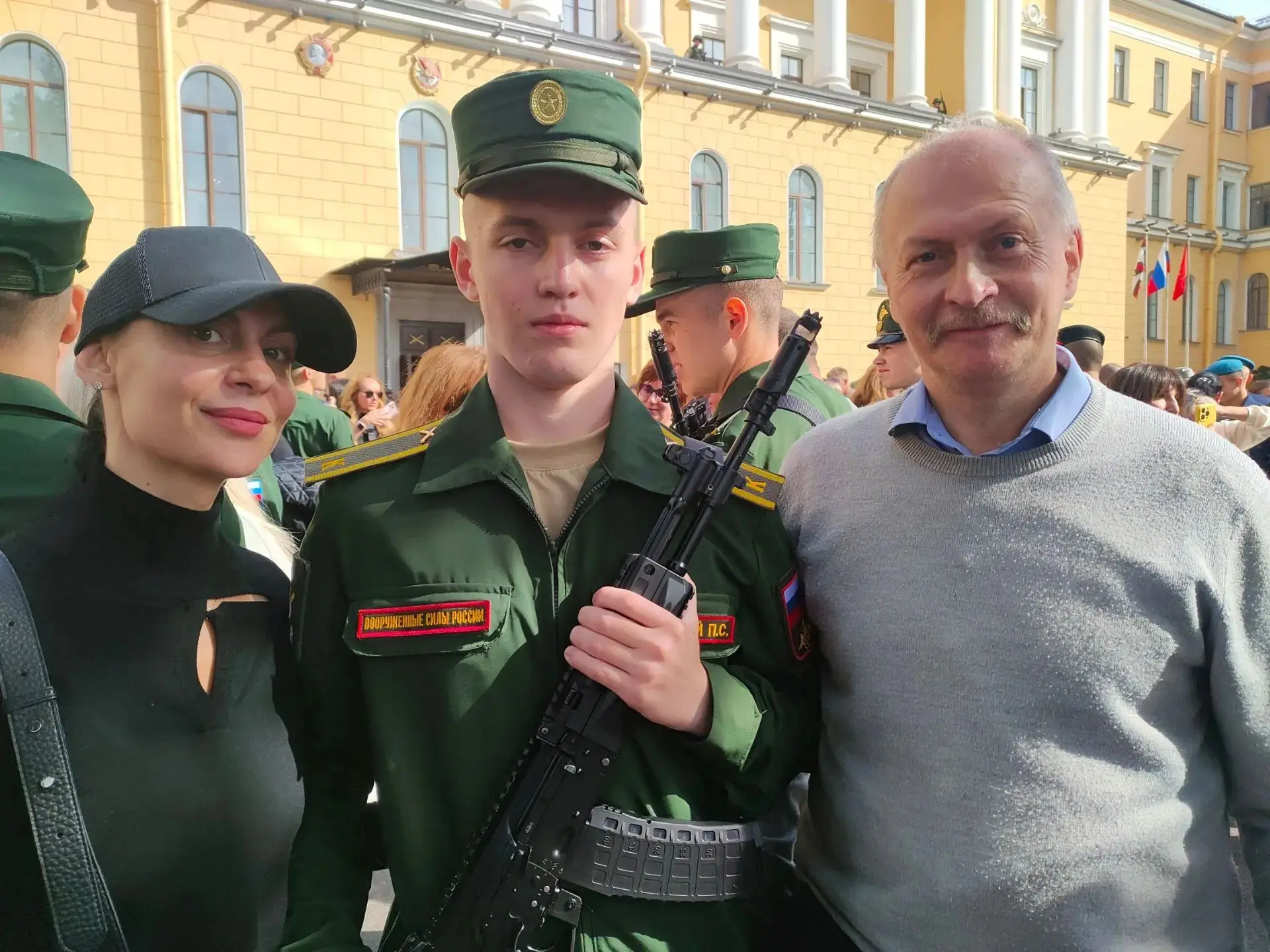 Мы поздравляем нашего выпускника Павла Подольского, курсанта Михайловской военной артил...