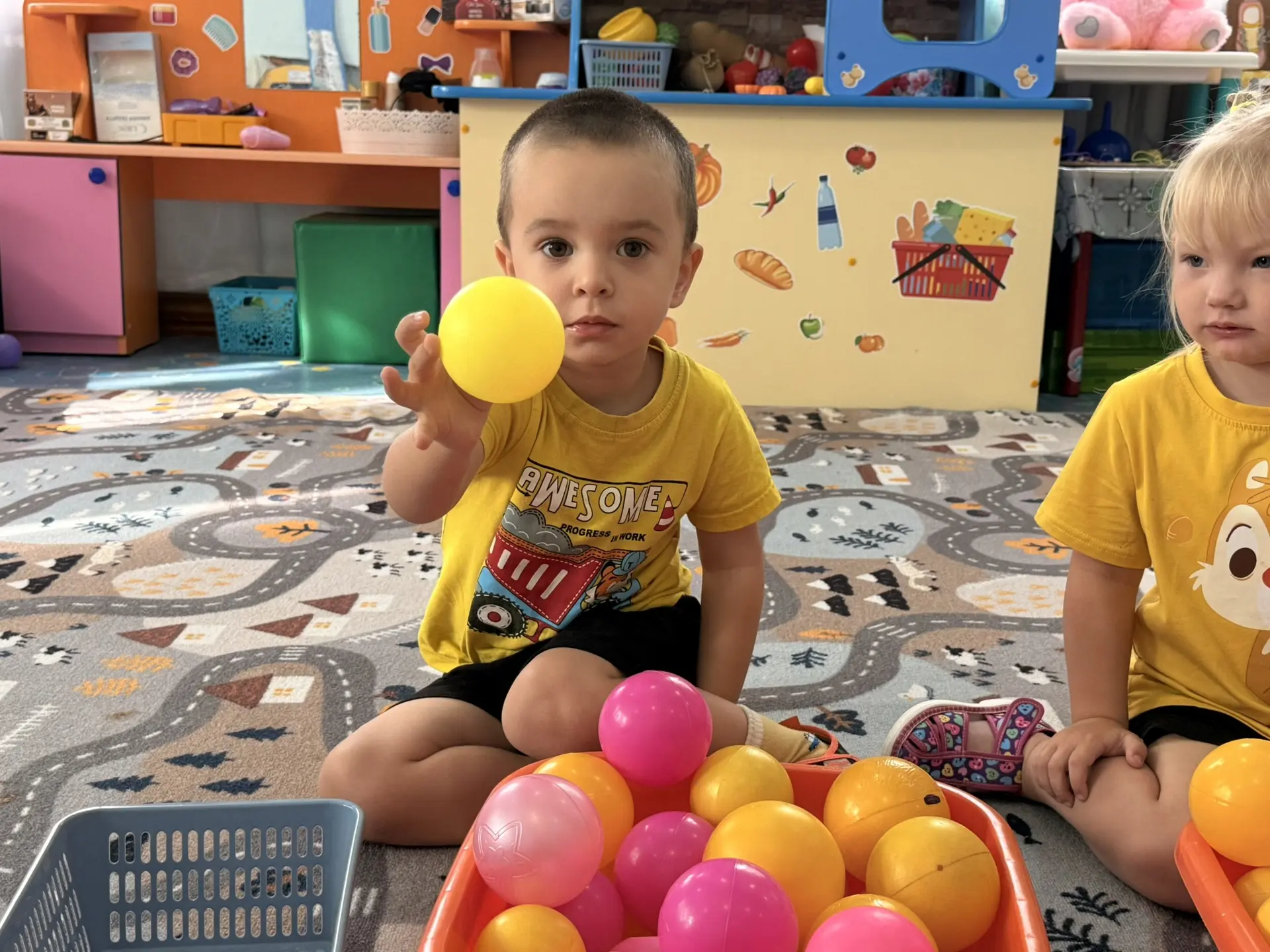 ☀️ «Жёлтая радость»: продолжаем цветную неделю в детском саду! ☀️