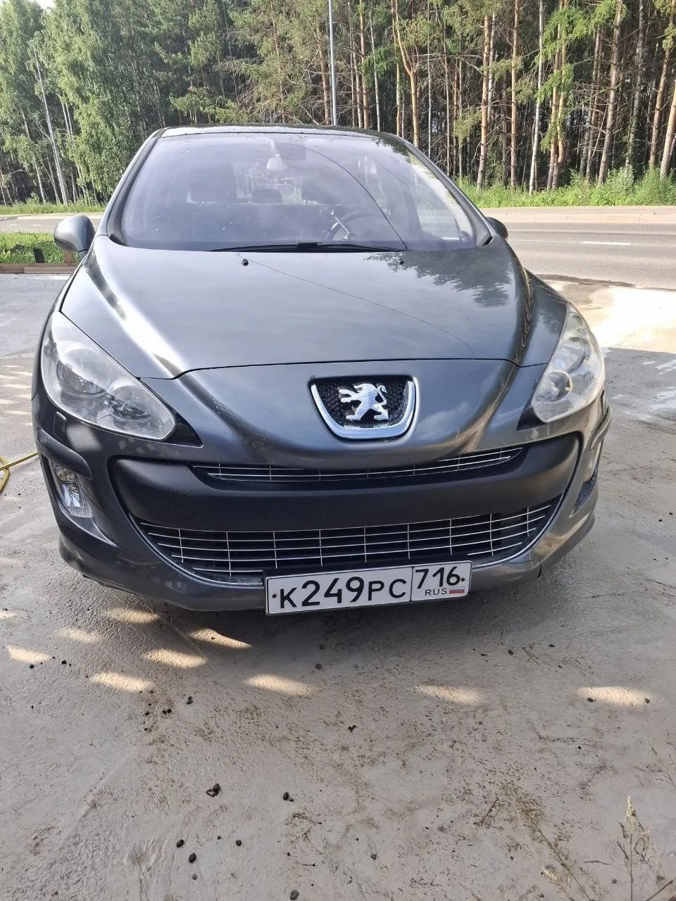 Пежо 308. 2010г. 125т пробег. Обогрев передних сидений, электростеклоподъемники, панорама, двухзонны