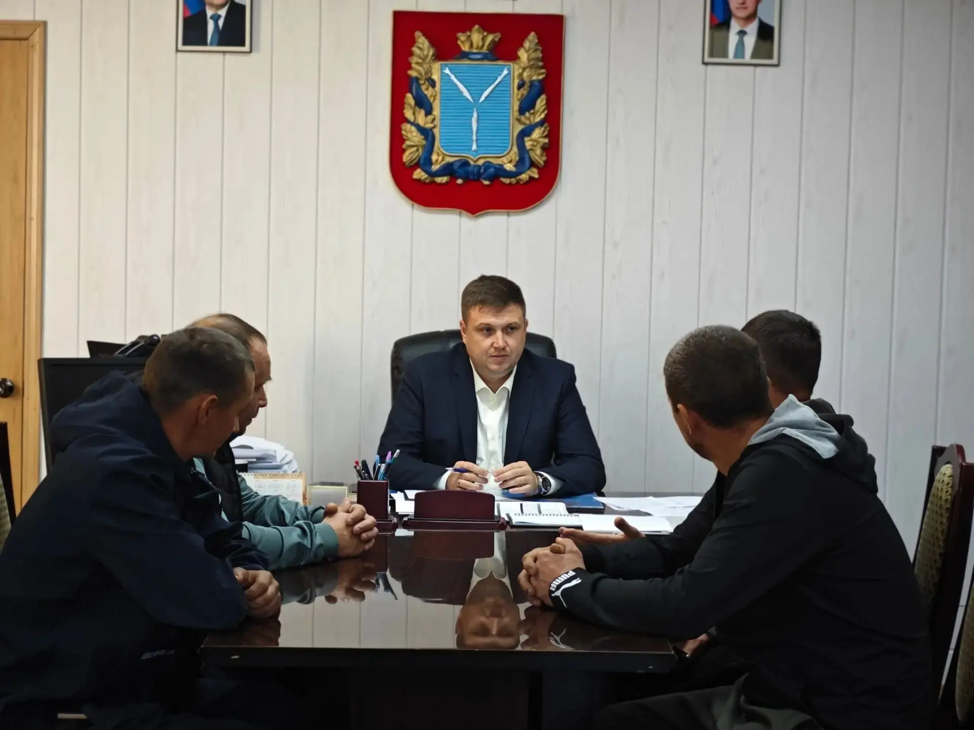 ⚡️Сегодня глава Ершовского района Андрей Шубин провёл приём граждан по личным вопросам.
