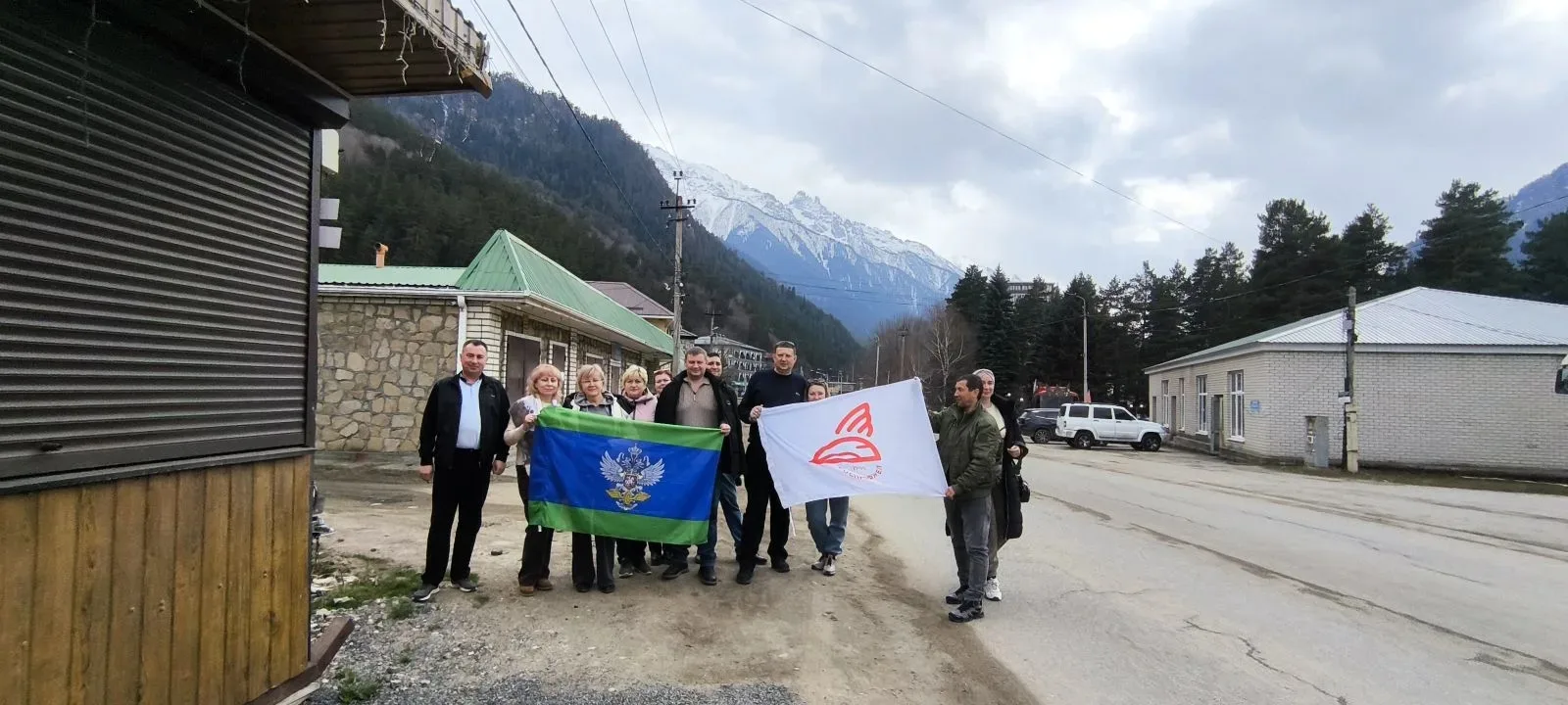 2️⃣5️⃣ лет в пути – юбилей первички отметили в горах🏔  В текущем году коллектив Минераловодского отр