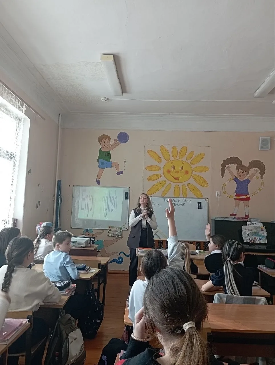 Эта неделя в нашей школе была посвящена гуманитарным наукам.