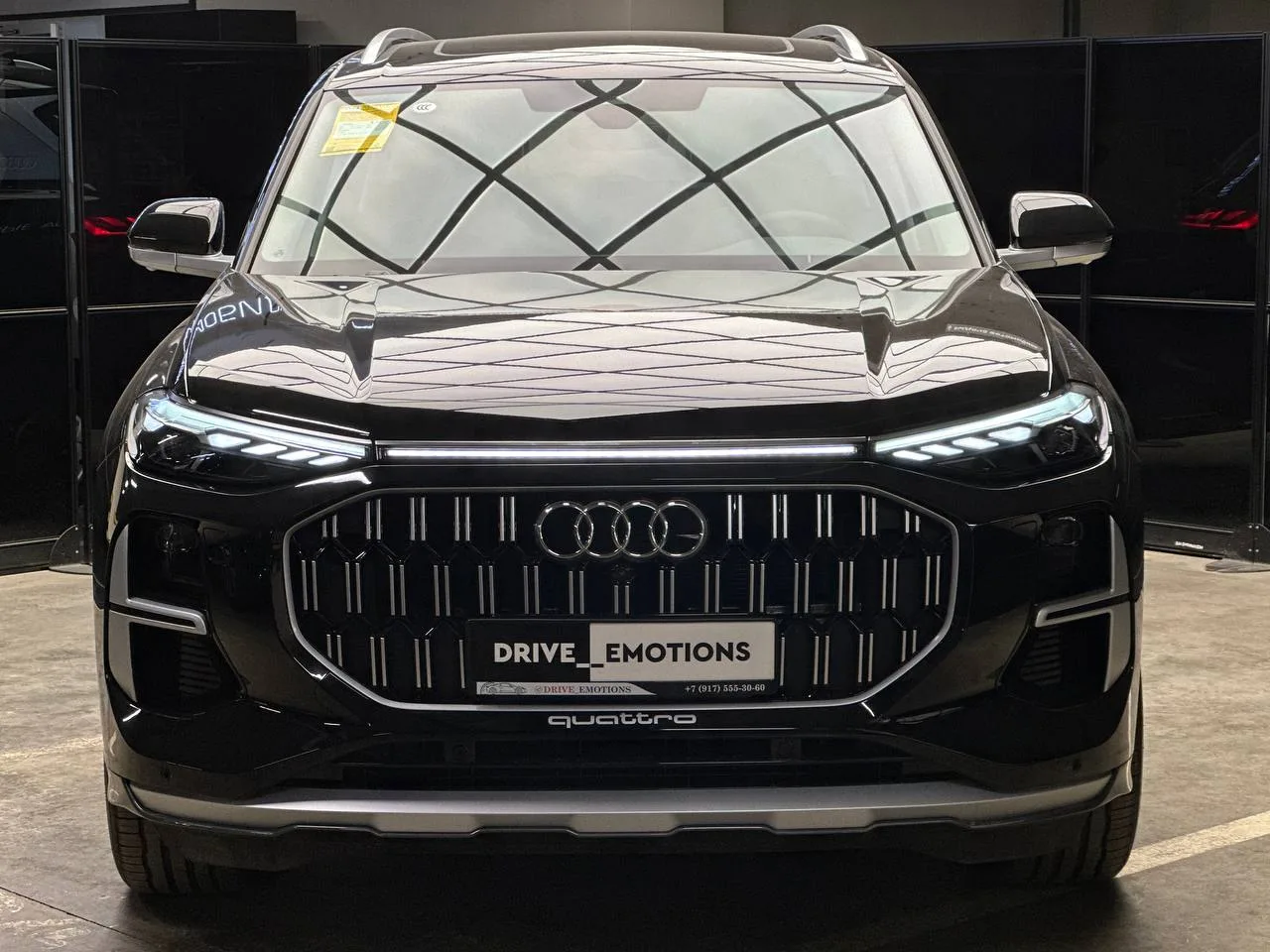 🚘 Audi Q6 40 TFSI quattro Roadjet (2026, new)

Привезли автомобиль в свободную продажу! Q6 в наличи