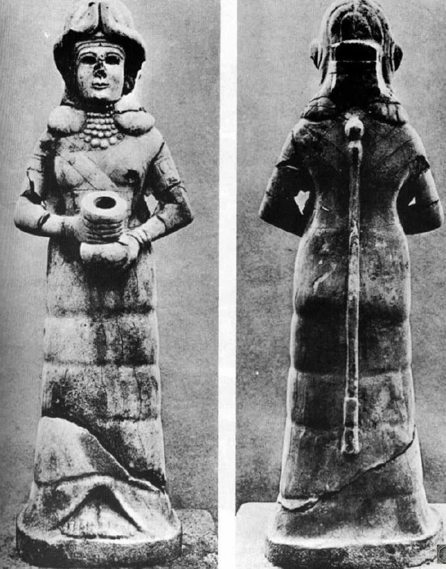 👽 ИШТАР — ГЛАВНАЯ ШУМЕРСКАЯ БОГИНЯ ИМЕЛА АТРИБУТИКУ КОСМОНАВТА